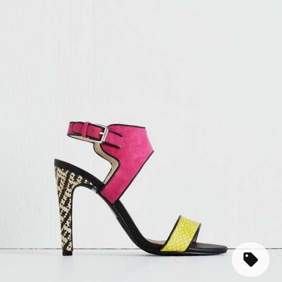 Host Pick🎉 Modcloth Bright Summer Heels - Picture 3 of 8